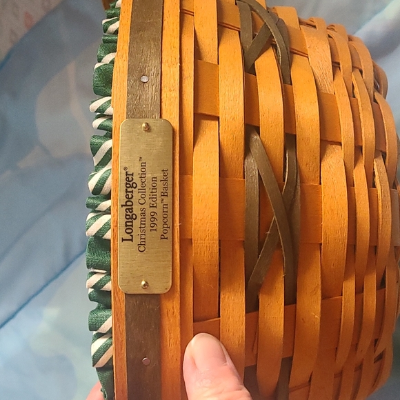 Longaberger Other - 1999 Longaberger Christmas Collection Popcorn Basket